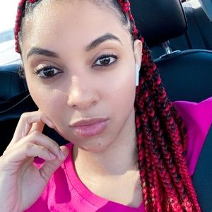 Meet your Posher, Stephanie